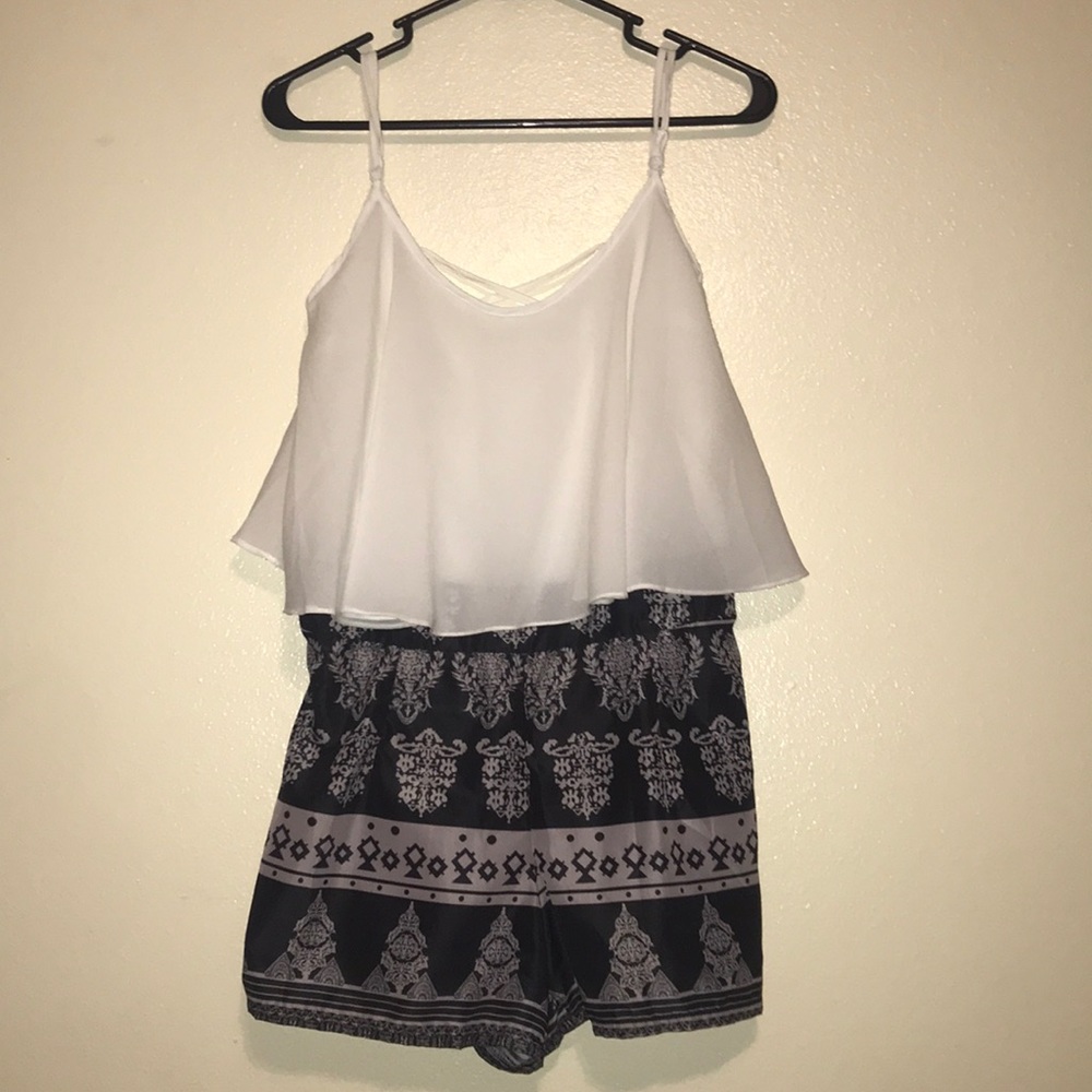 Romper - Picture 2 of 2